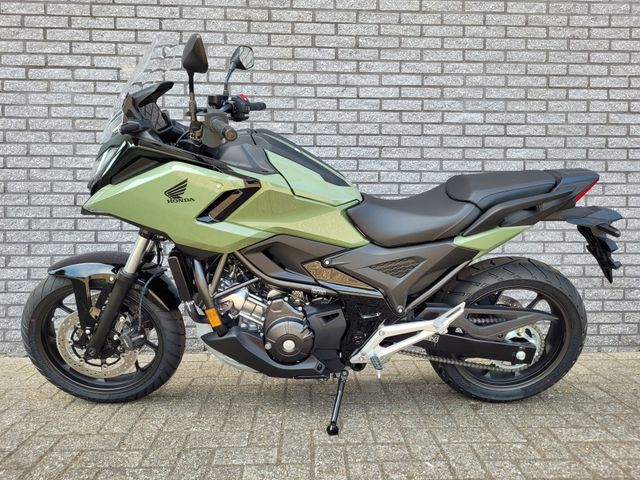 honda - nc-750-x-dct