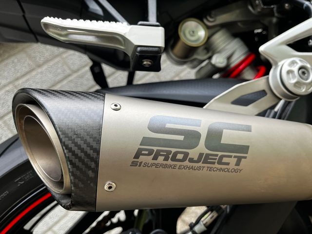 bmw - s-1000-r