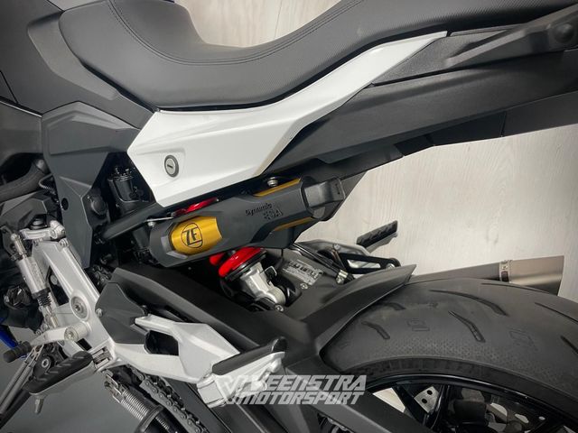 bmw - f-900-r