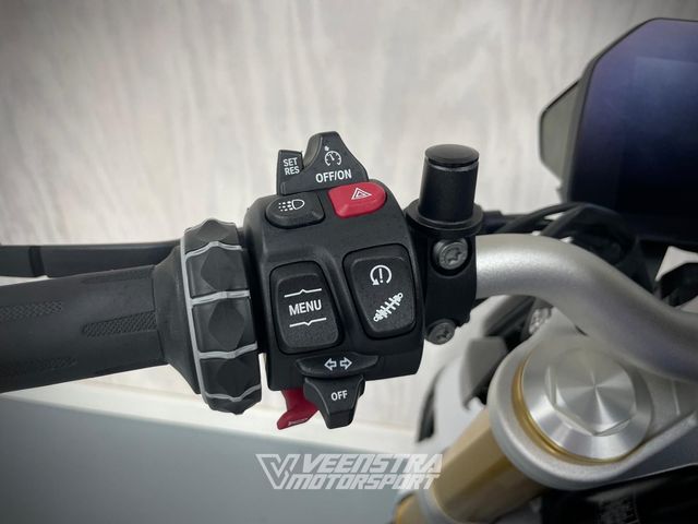 bmw - f-900-r