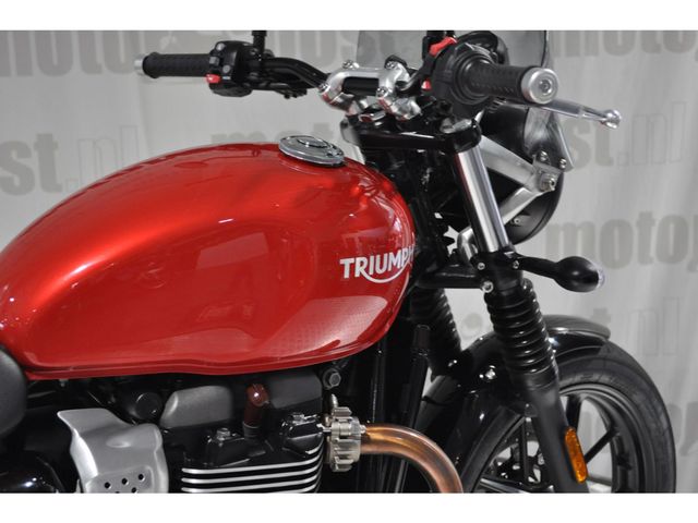 triumph - street-twin