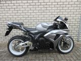 HONDA CBR 1000 RR FIREBLADE