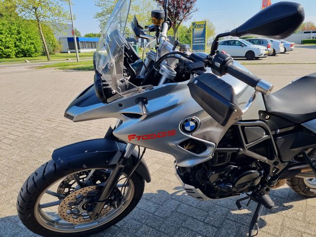bmw - f-700-gs