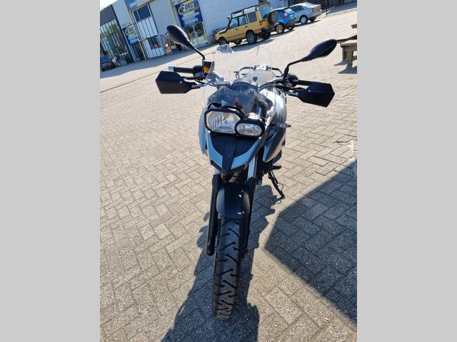 bmw - f-700-gs