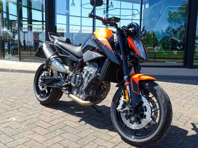 ktm - 890-duke