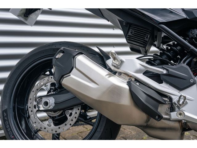 bmw - f-900-r