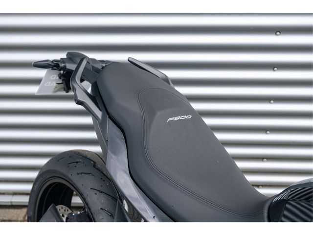 bmw - f-900-r