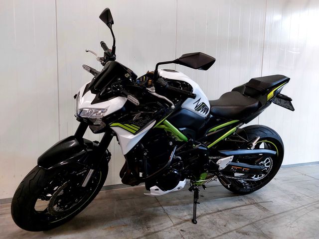 kawasaki - z900