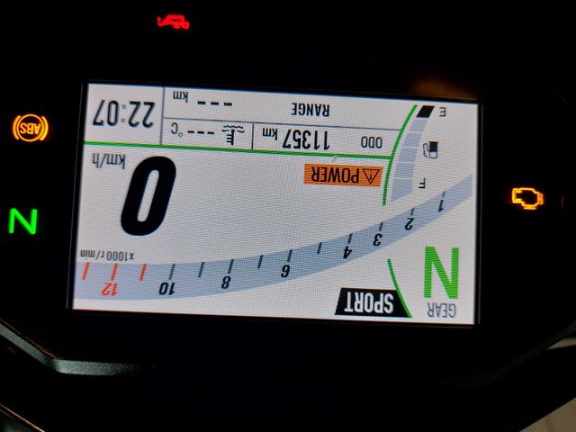 kawasaki - z900