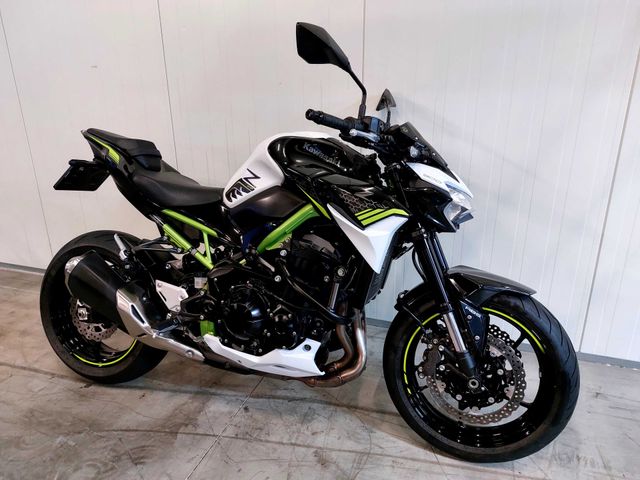 kawasaki - z900