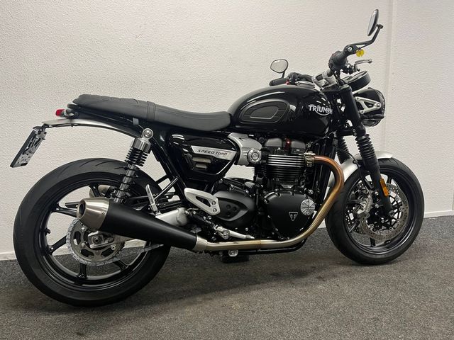 triumph - speed-twin-1200