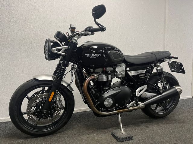 triumph - speed-twin-1200