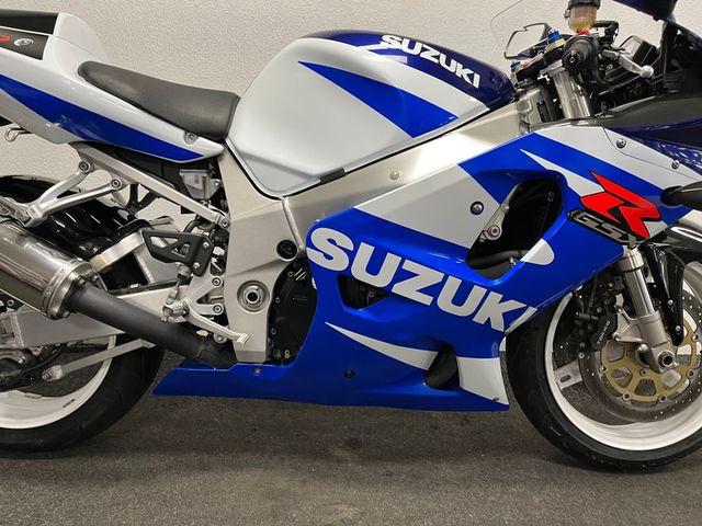 suzuki - gsx-r-750