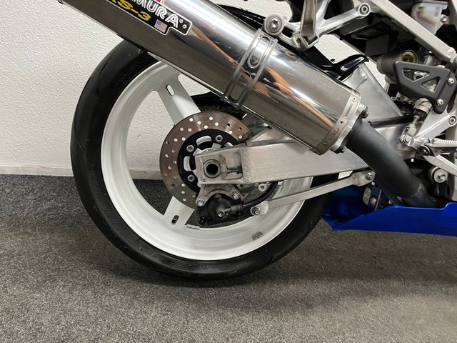 suzuki - gsx-r-750