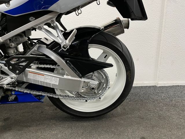 suzuki - gsx-r-750