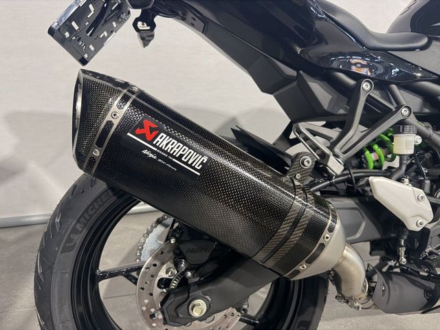 kawasaki - ninja-zx-4rr