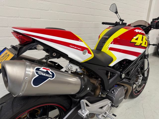 ducati - m-696