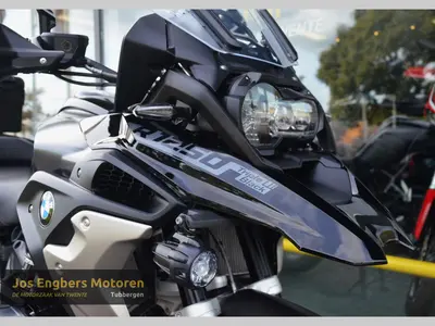 BMW R 1250 GS TRIPLE BLACK – foto 3