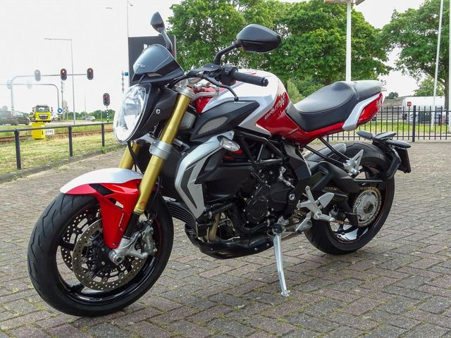 mv-agusta - brutale-800