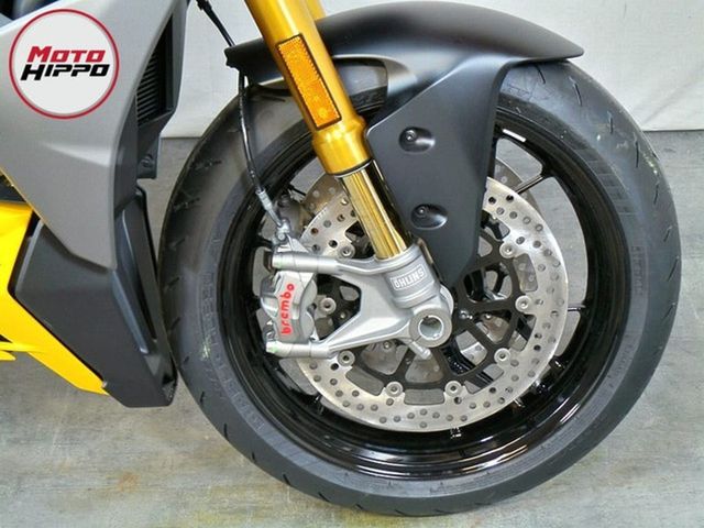 ducati - streetfighter-v2-s