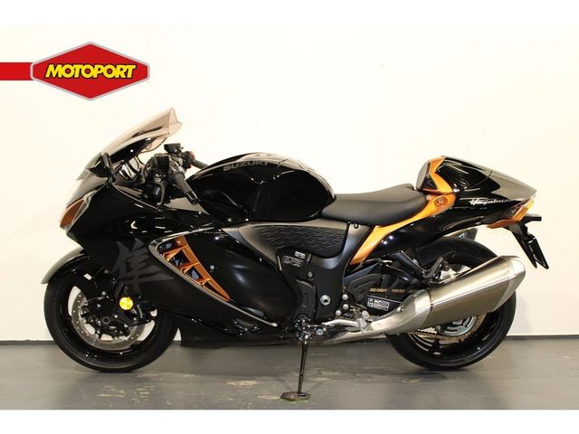 suzuki - gsx-r-1300-hayabusa