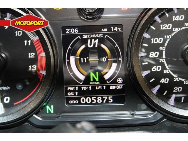 suzuki - gsx-r-1300-hayabusa