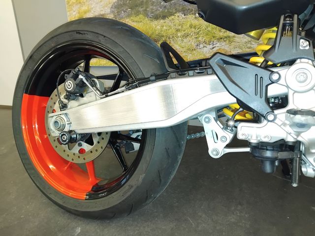 ducati - hypermotard-698-mono-rve