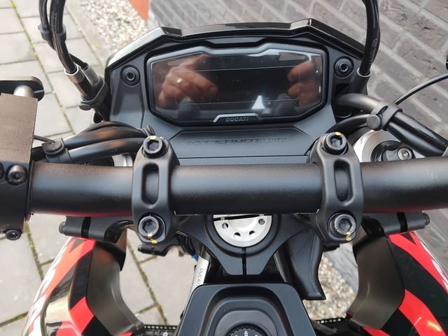 ducati - hypermotard-698-mono-rve