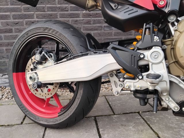 ducati - hypermotard-698-mono-rve