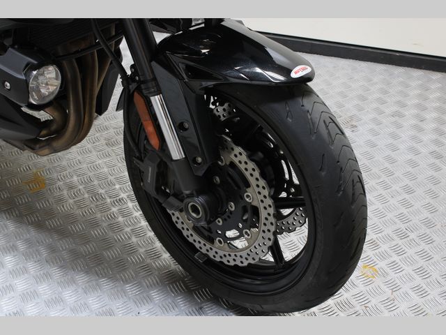 kawasaki - versys-1000-grand-tourer