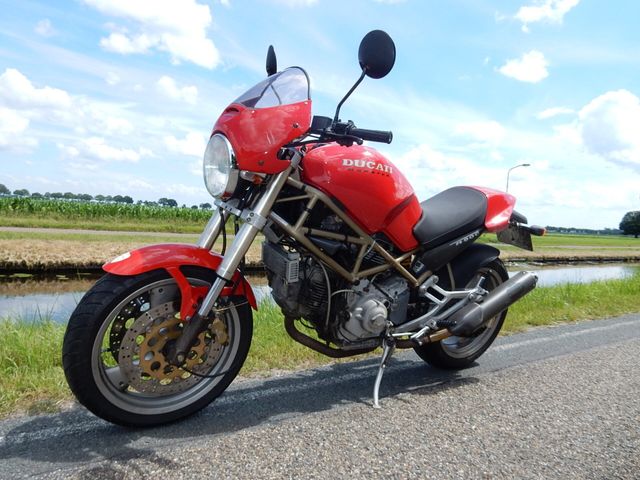 ducati - m-900