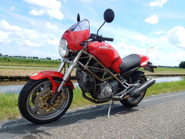 ducati - m-900