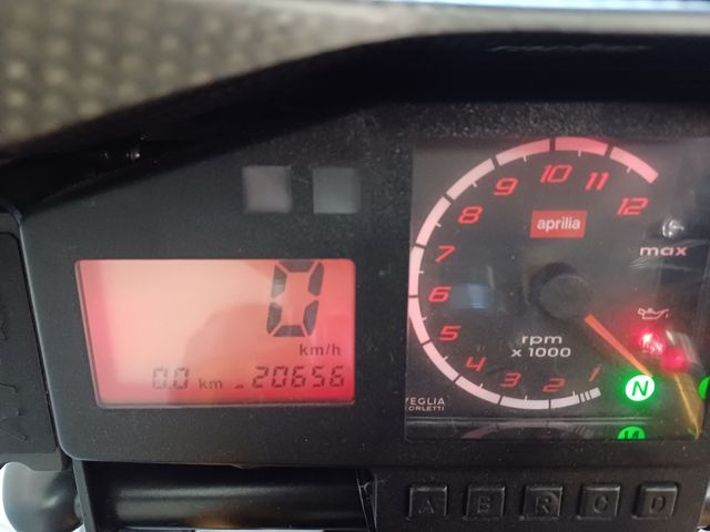 aprilia - tuono