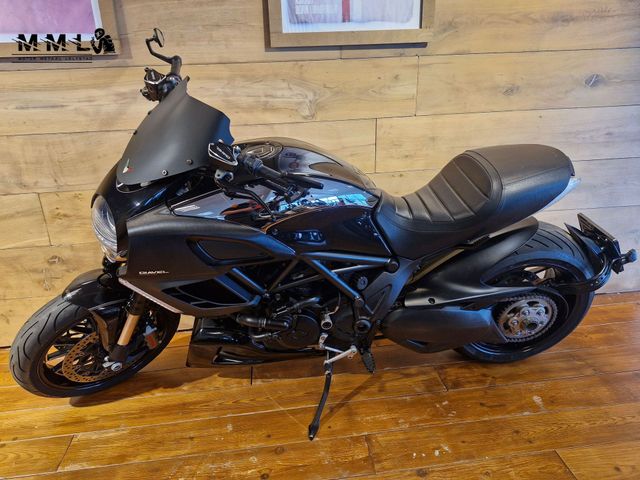 ducati - diavel-cromo