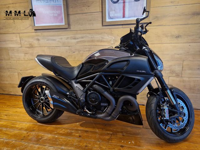 ducati - diavel-cromo
