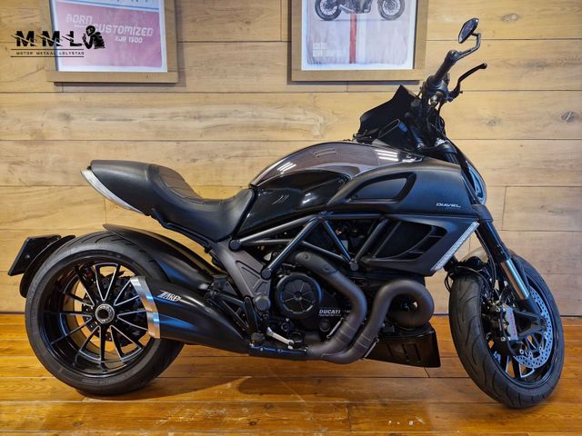 ducati - diavel-cromo