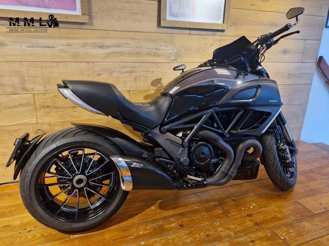 ducati - diavel-cromo