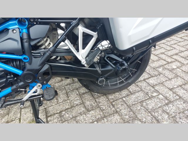 bmw - r-1200-gs