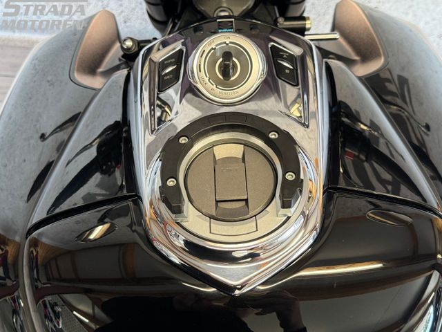 suzuki - b-king-abs