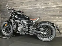 Cfmoto 450CLC Bobber Nebula Black 2026 nieuw – foto 7 van 15