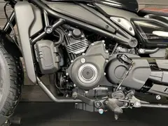 Cfmoto 450CLC Bobber Nebula Black 2026 nieuw – foto 11 van 15