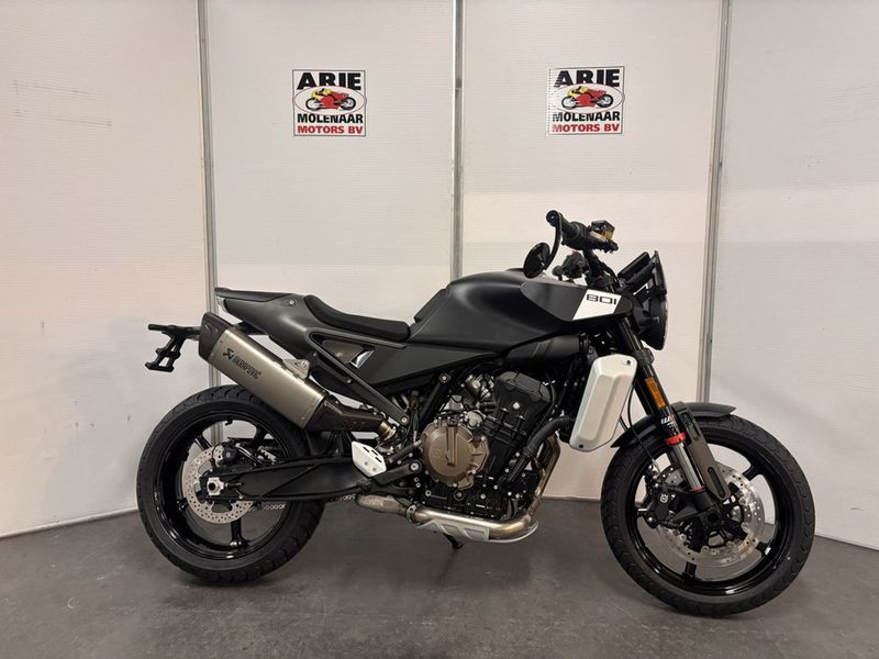 Husqvarna Svartpilen 801 2026 nieuw
