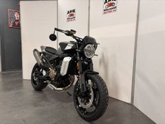 Husqvarna Svartpilen 801 2026 nieuw – foto 2 van 11
