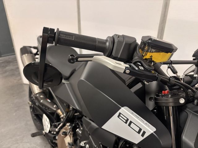 husqvarna - svartpilen-801
