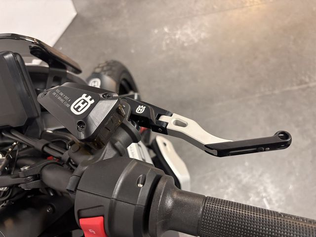 husqvarna - svartpilen-801