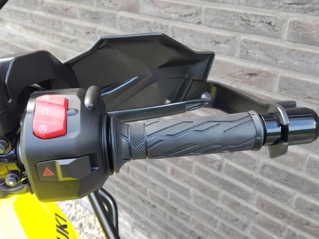 suzuki - v-strom-800-de