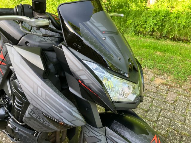 kawasaki - z1000