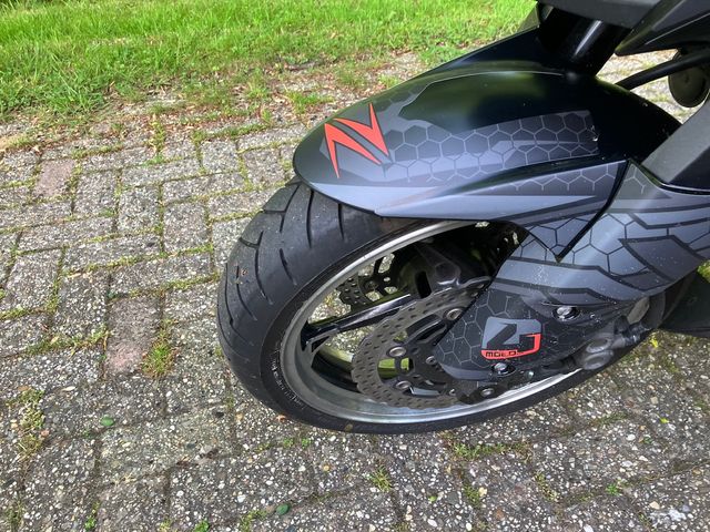 kawasaki - z1000