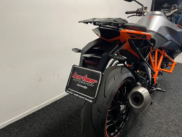 ktm - 1290-super-duke-gt