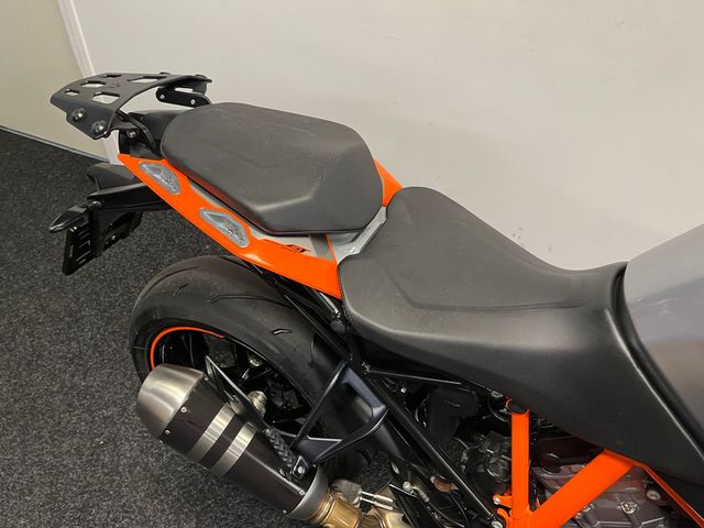 ktm - 1290-super-duke-gt